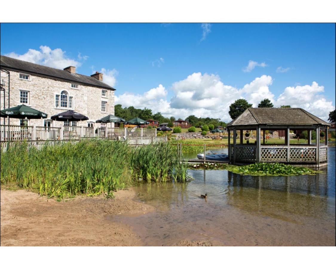 9B Arnside South Lakeland By Waterside Holiday Lodges Carnforth Kültér fotó
